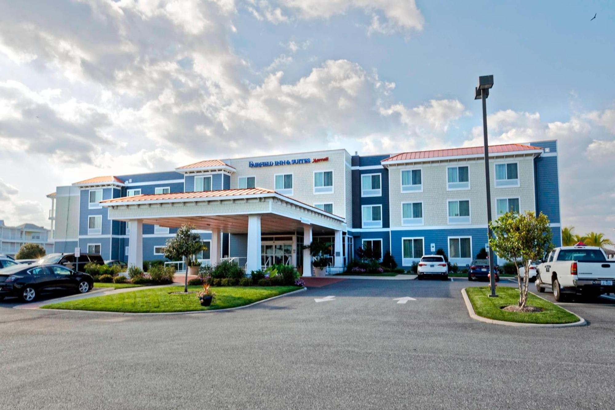 Fairfield Inn & Suites By Marriott Chincoteague Island Waterfront מראה חיצוני תמונה